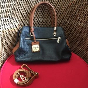 Like New Stunning Valentina Leather bag